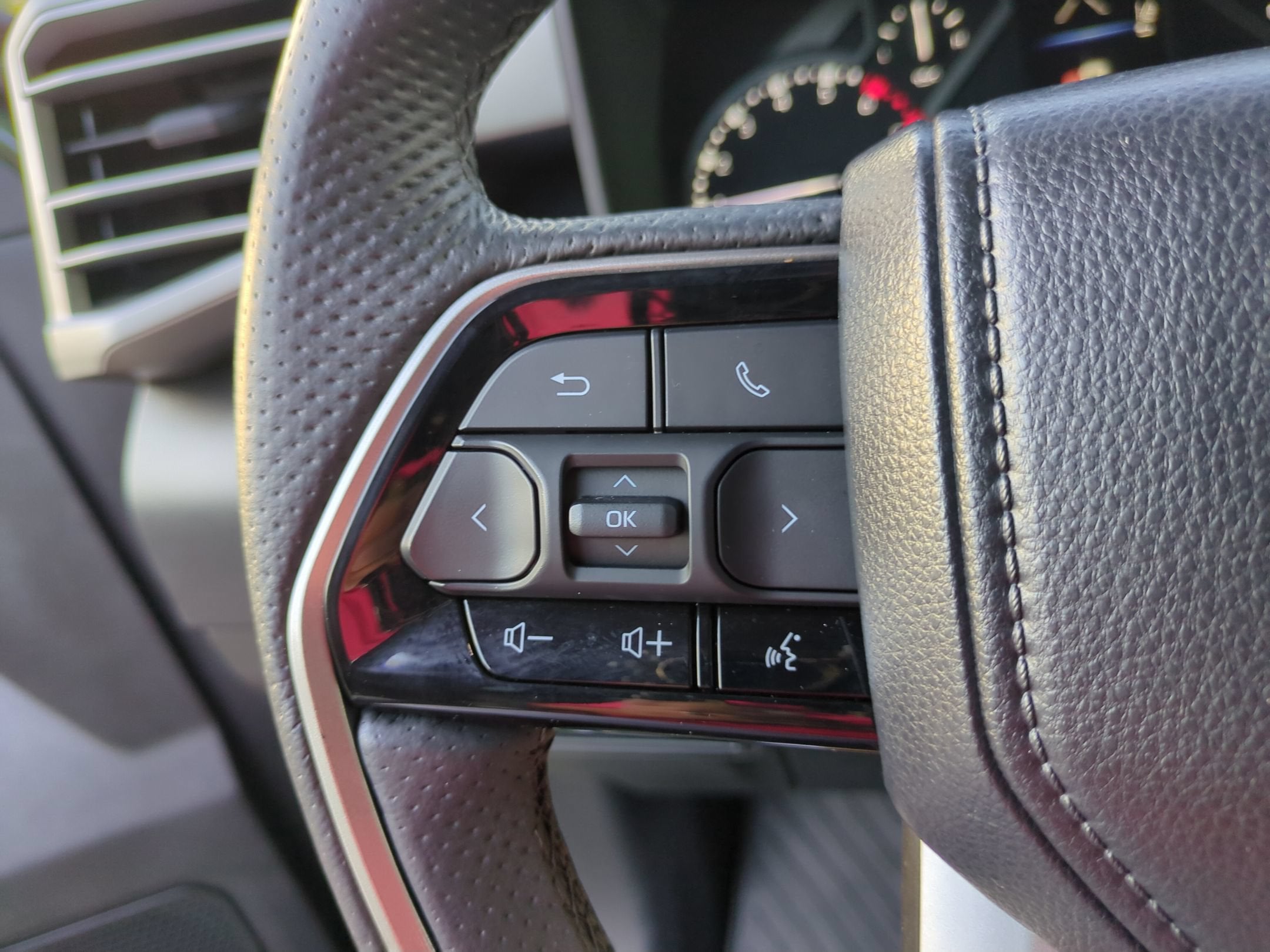 2023 Toyota Tundra 4WD SR5