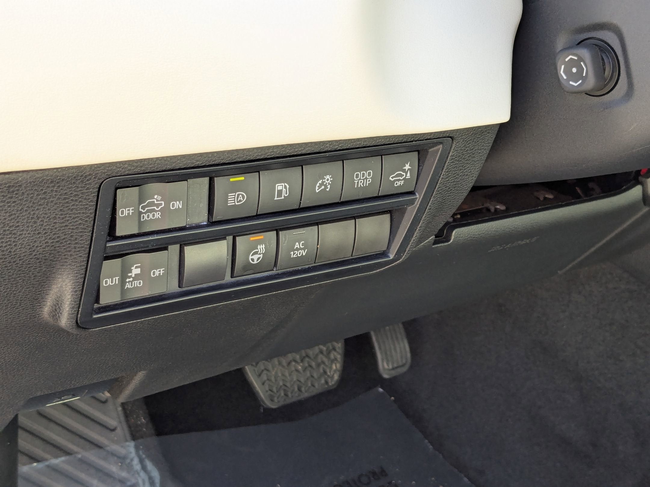 2023 Toyota Tundra 4WD Capstone Hybrid