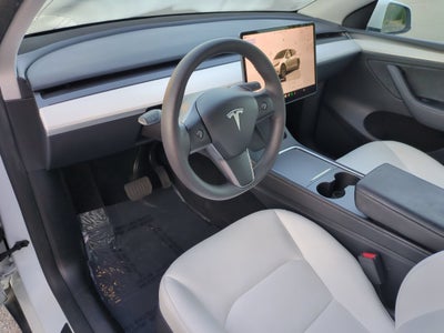 2024 Tesla Model Y Long Range