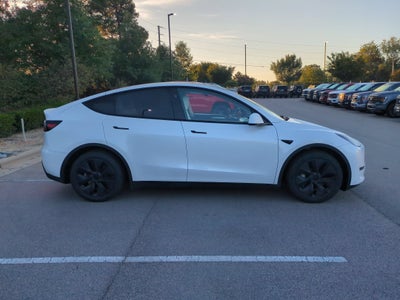 2024 Tesla Model Y Long Range