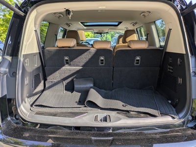 2025 INFINITI QX80 LUXE