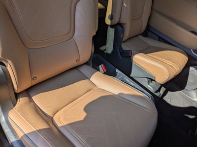 2025 INFINITI QX80 LUXE