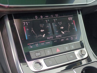 2023 Audi Q8 Premium Plus