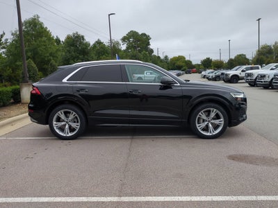 2023 Audi Q8 Premium Plus