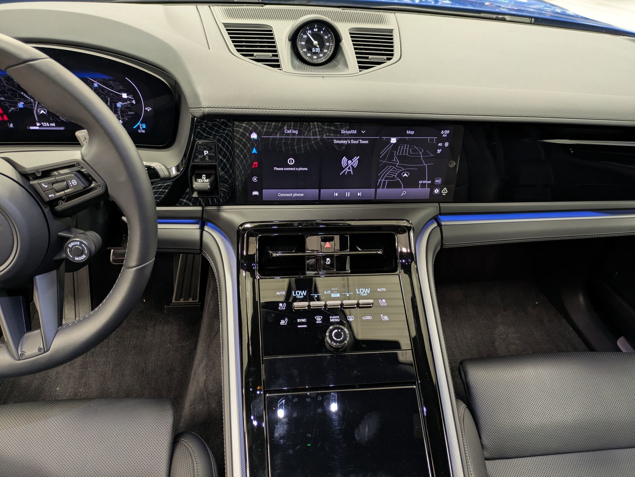 2024 Porsche Panamera 4