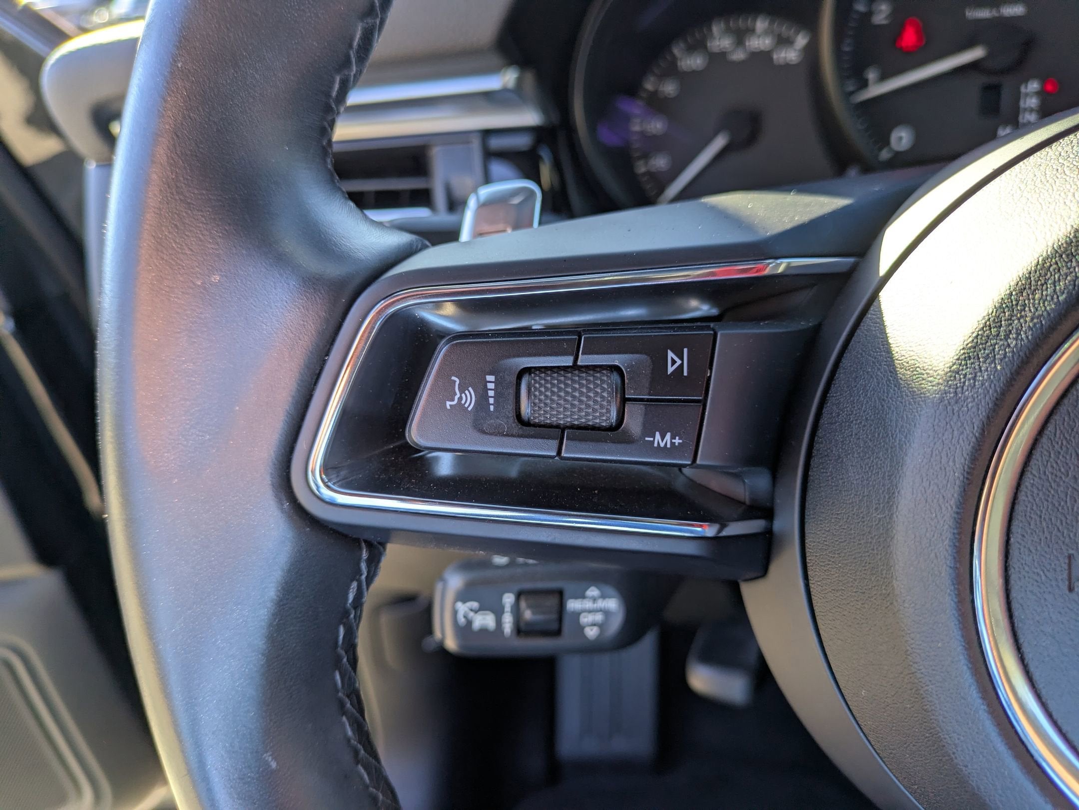 2024 Porsche Macan T