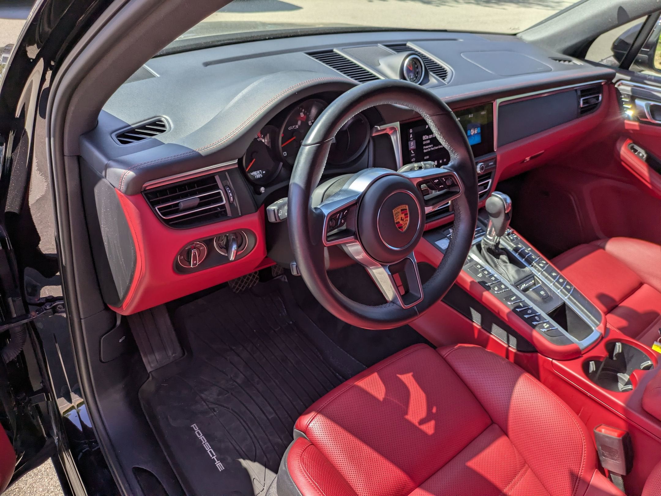 2021 Porsche Macan GTS