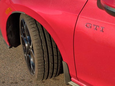 2026 Volkswagen Golf GTI Autobahn