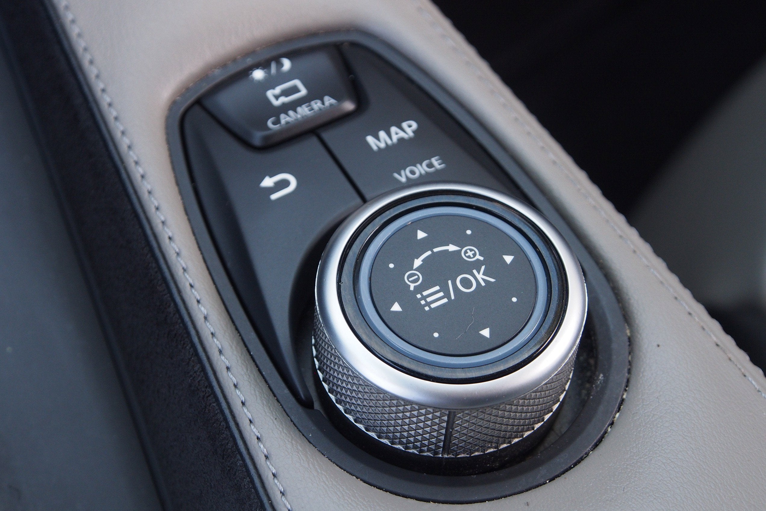 2023 INFINITI QX50 SENSORY