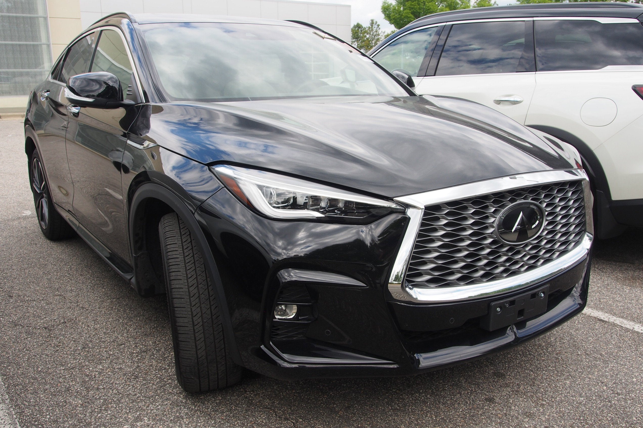 2023 INFINITI QX55 ESSENTIAL