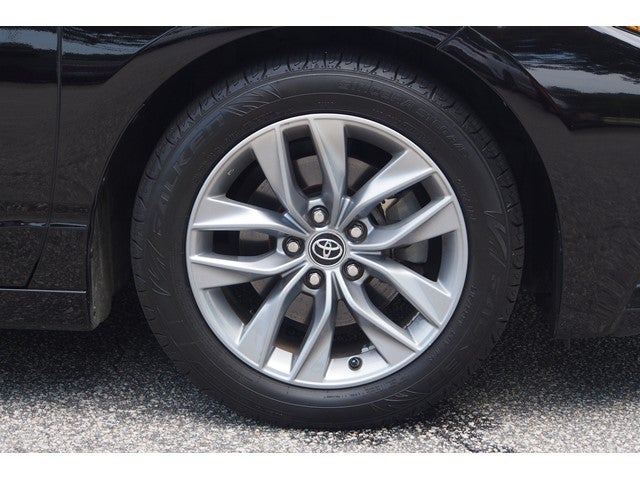 2019 Toyota Avalon XLE