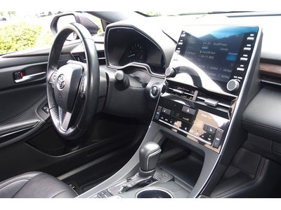 2019 Toyota Avalon XLE