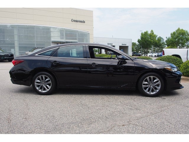 2019 Toyota Avalon XLE