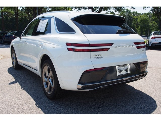 2026 Genesis GV70 2.5T Select