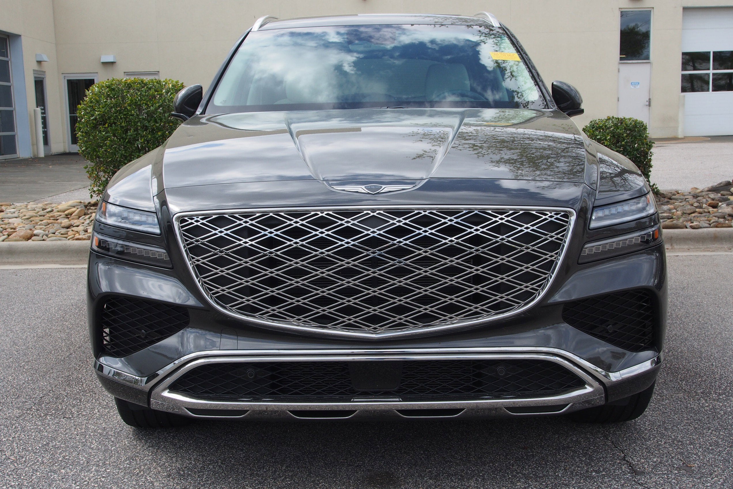 2025 Genesis GV80 Select