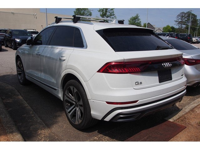 2022 Audi Q8 Premium Plus