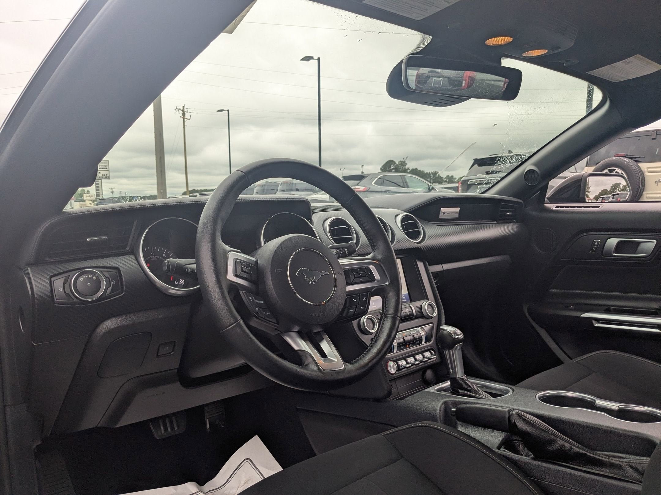 2021 Ford Mustang EcoBoost
