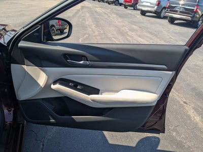 2024 Nissan Altima 2.5 SL