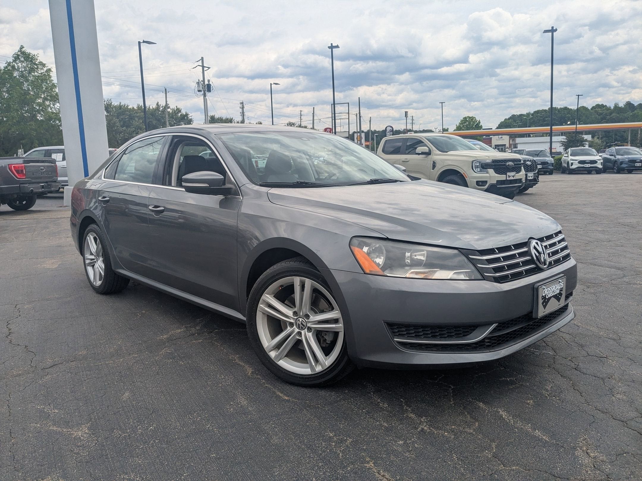 2014 Volkswagen Passat TDI SE