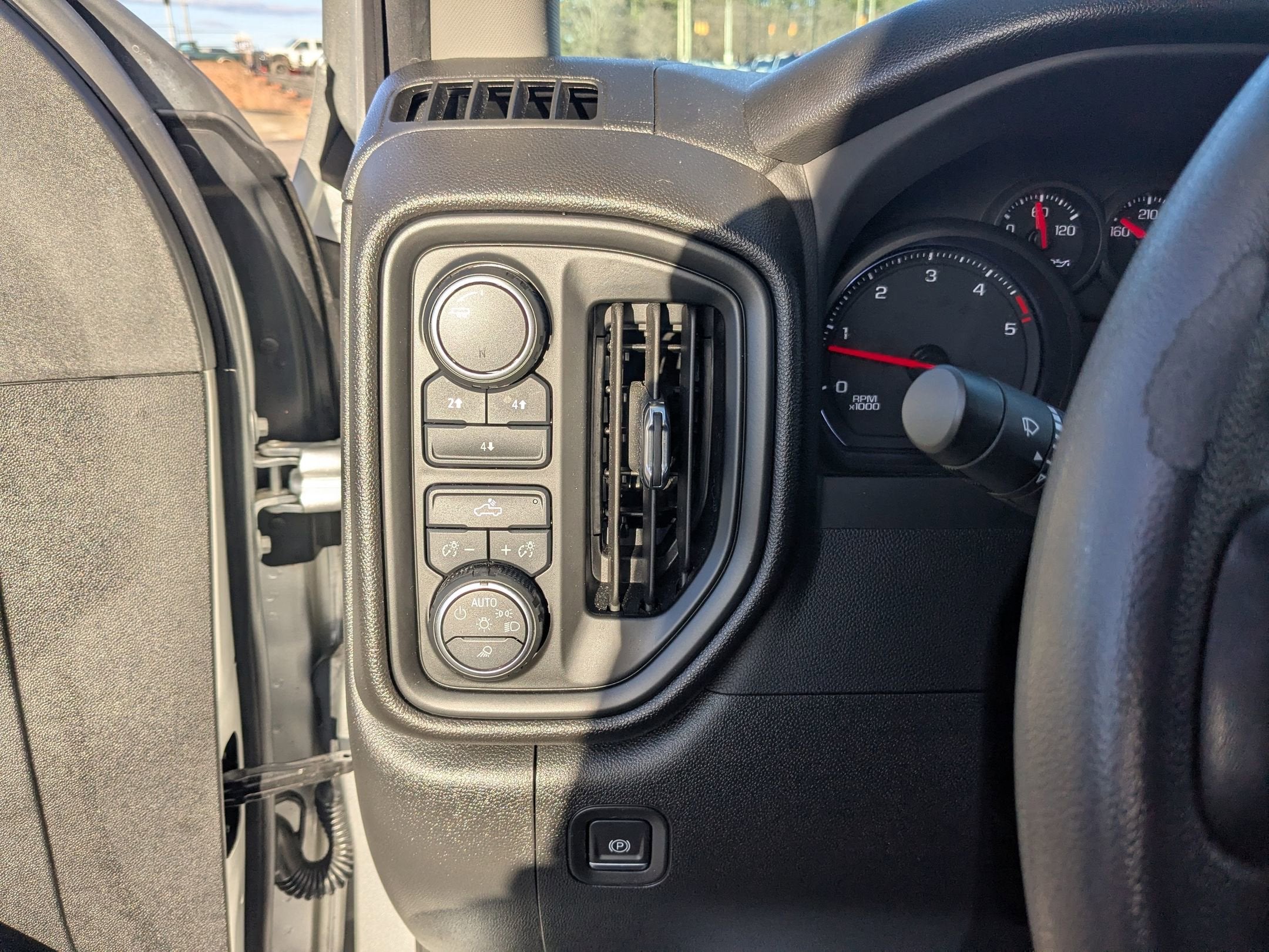 2023 Chevrolet Silverado 2500HD Custom