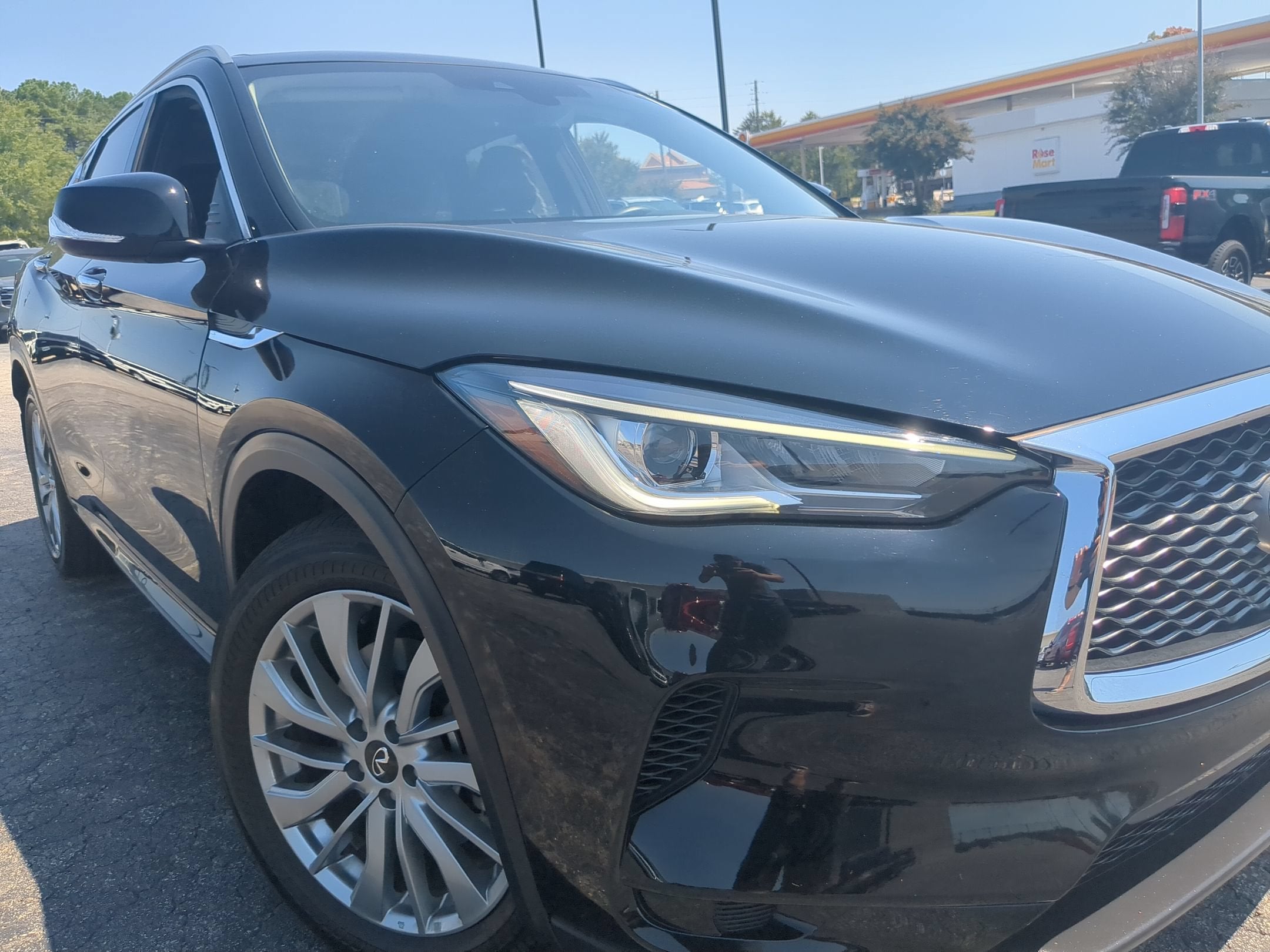 2025 INFINITI QX50 LUXE
