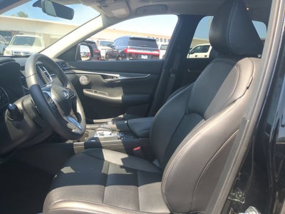 2025 INFINITI QX50 LUXE