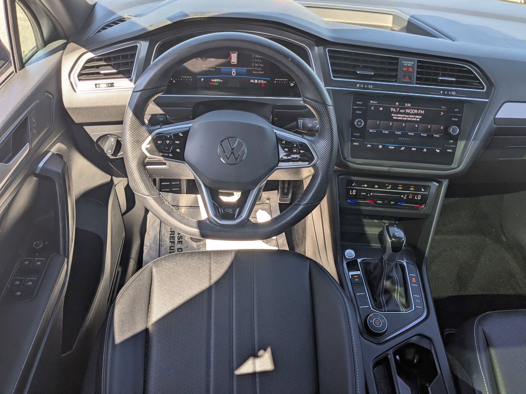 2023 Volkswagen Tiguan SE R-Line Black