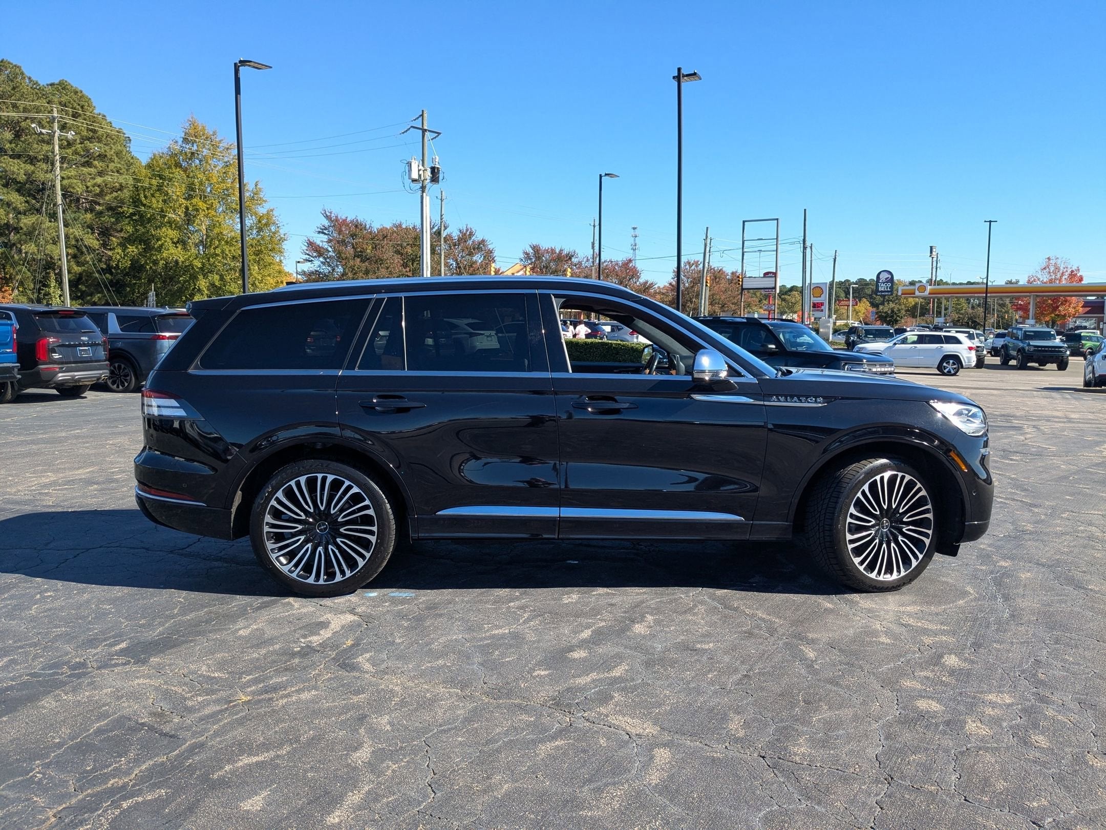 2022 Lincoln Aviator Black Label