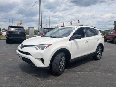 2018 Toyota RAV4 LE