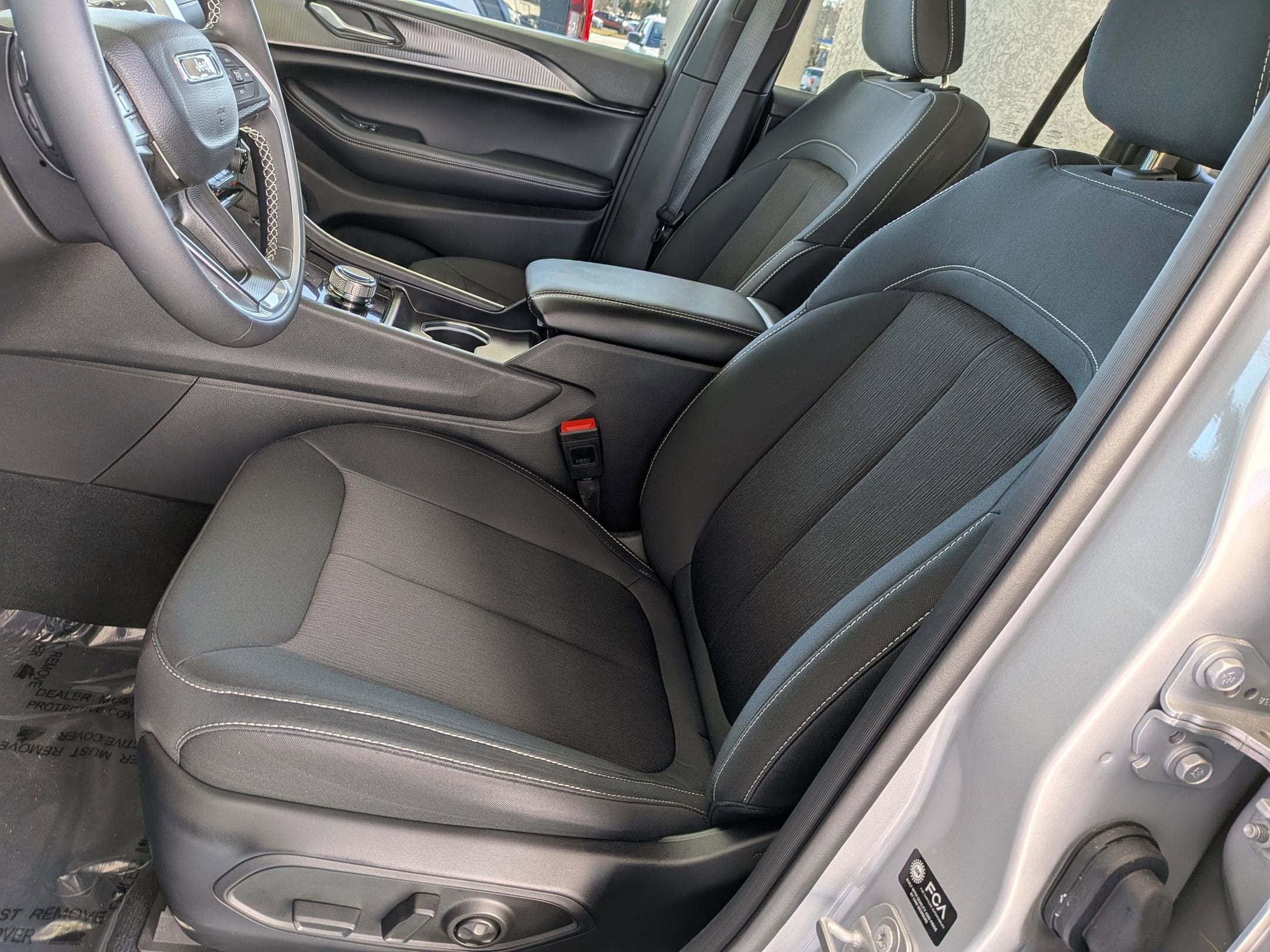 2024 Jeep Grand Cherokee Laredo X