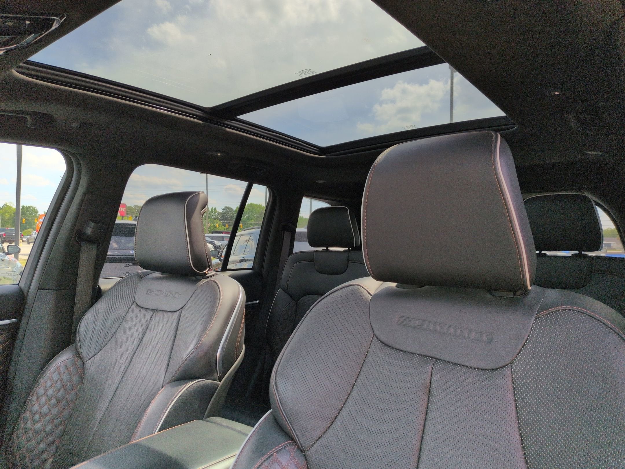 2024 Jeep Grand Cherokee Summit Reserve