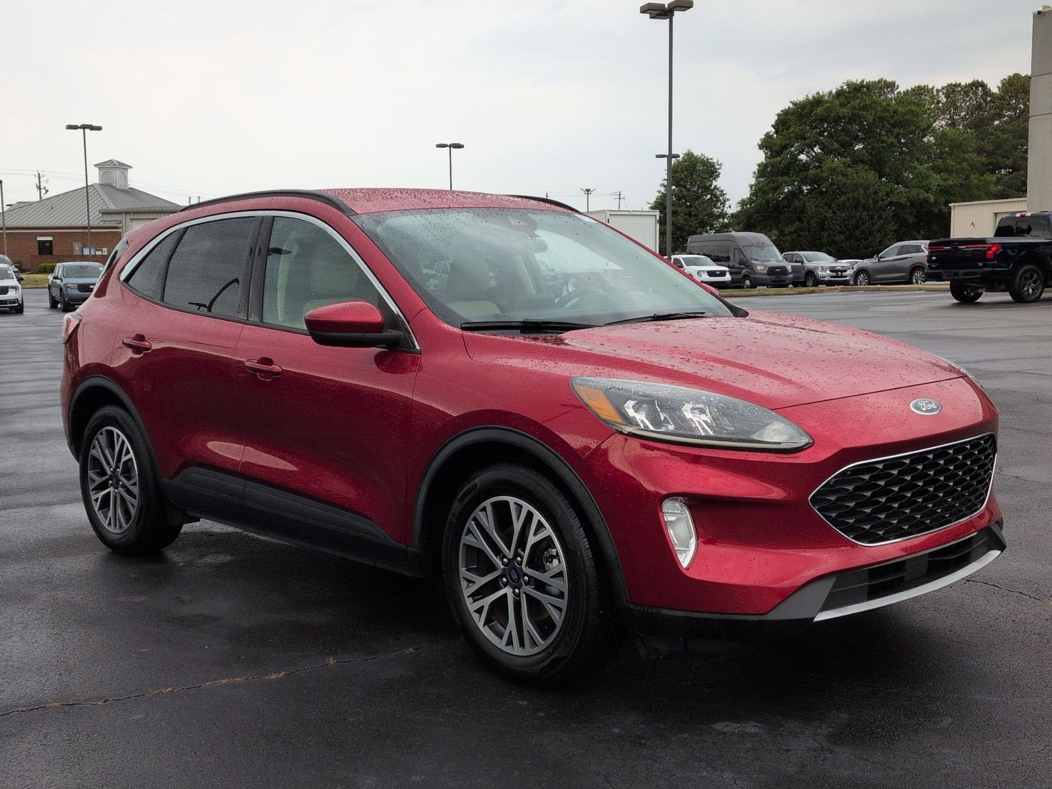 2020 Ford Escape SEL