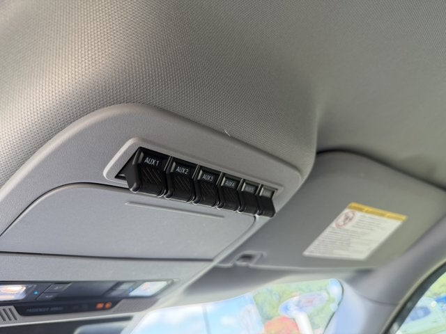 2025 Ford Super Duty F-350 DRW XLT