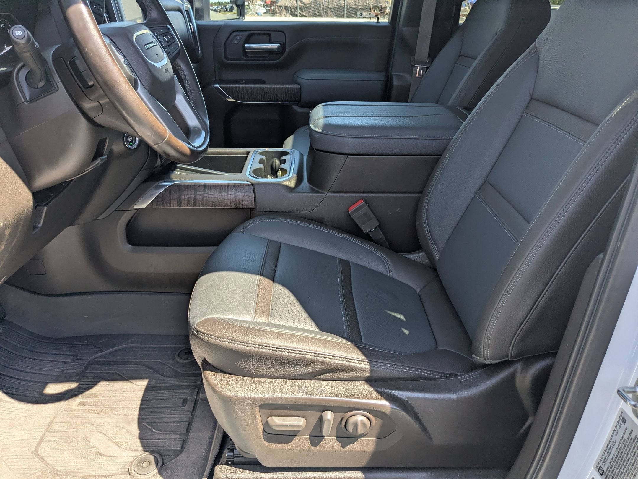 2023 GMC Sierra 2500HD Denali