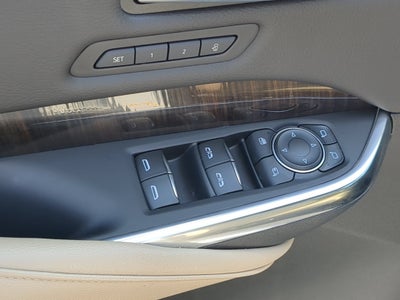 2024 Cadillac XT4 FWD Premium Luxury