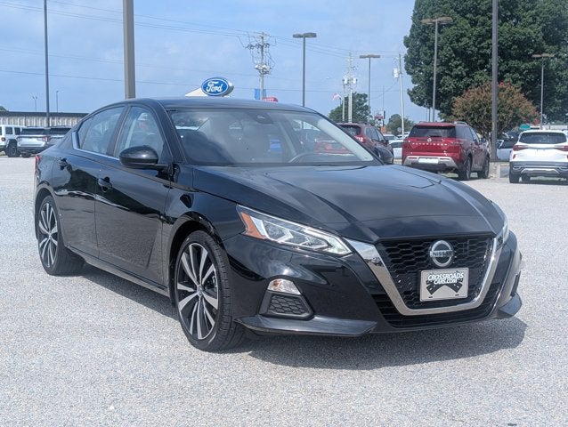 2022 Nissan Altima 2.5 SR