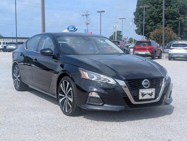 2022 Nissan Altima 2.5 SR