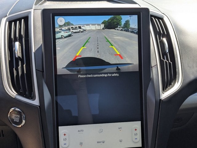 2022 Ford Edge SE