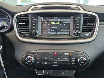 2017 Kia Sorento LX