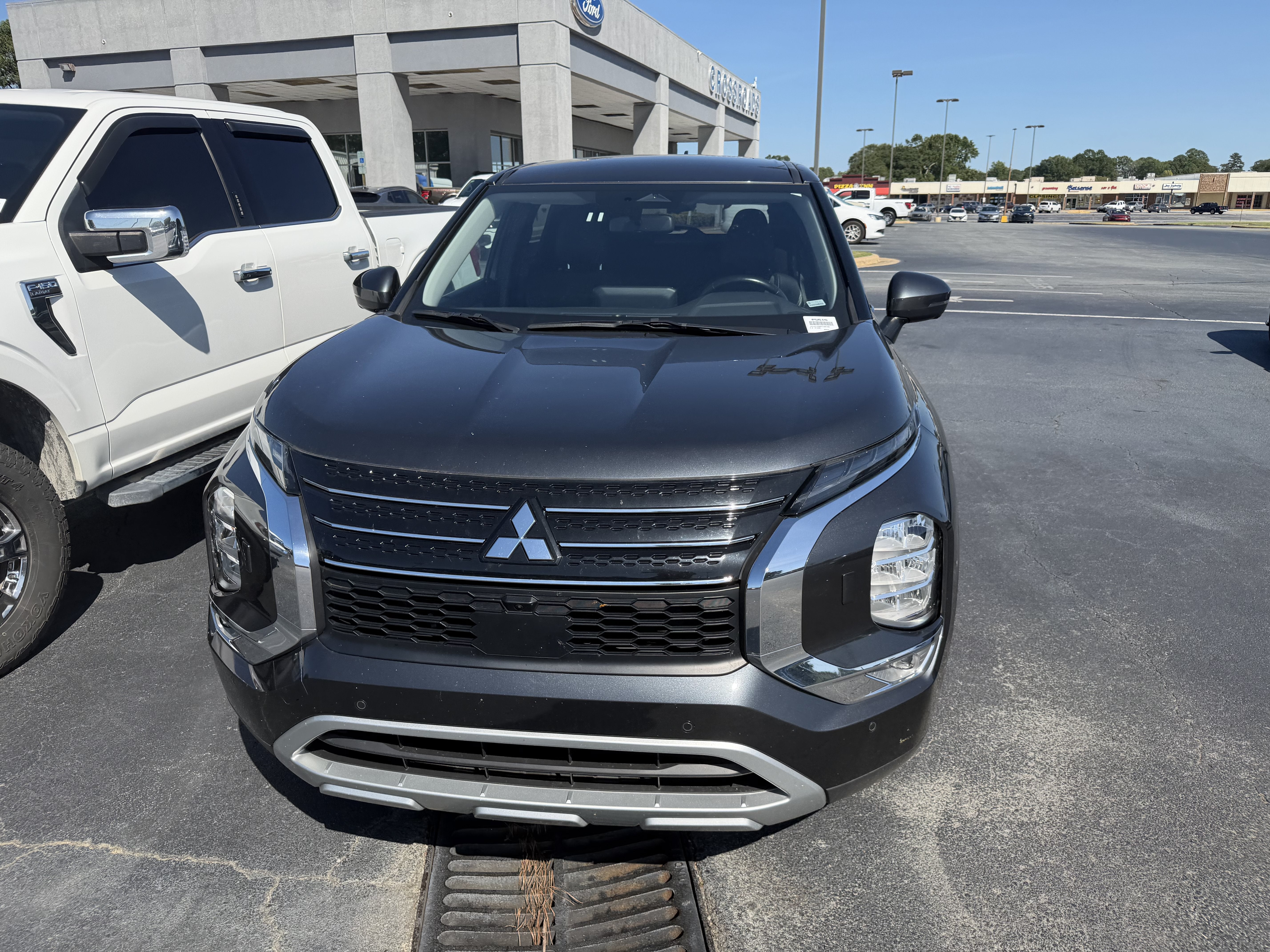 2024 Mitsubishi Outlander SE Black Edition