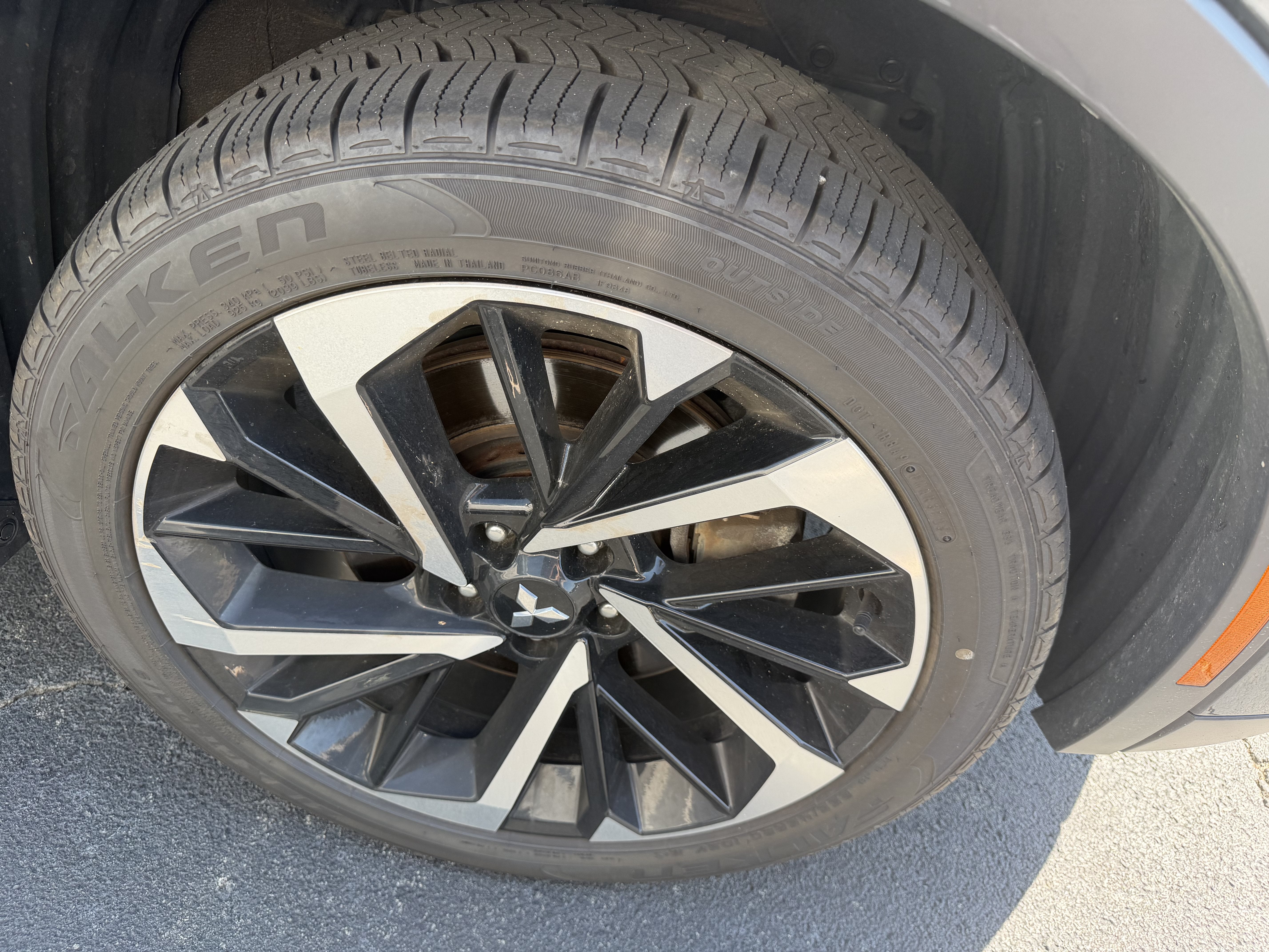 2024 Mitsubishi Outlander SE Black Edition