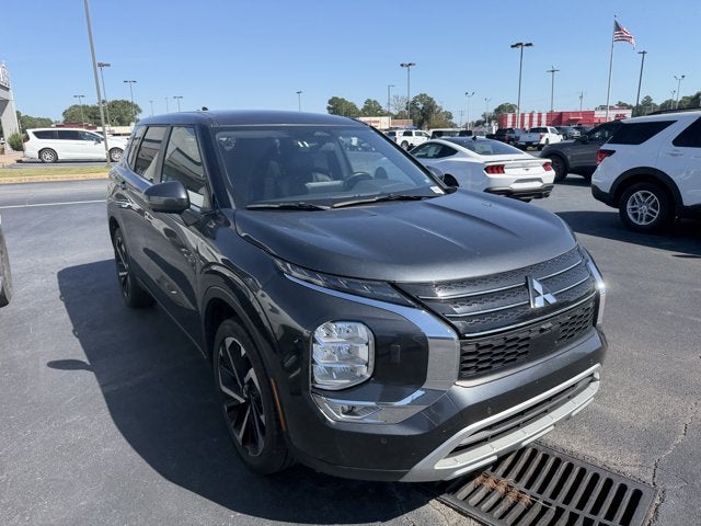 2024 Mitsubishi Outlander SE Black Edition