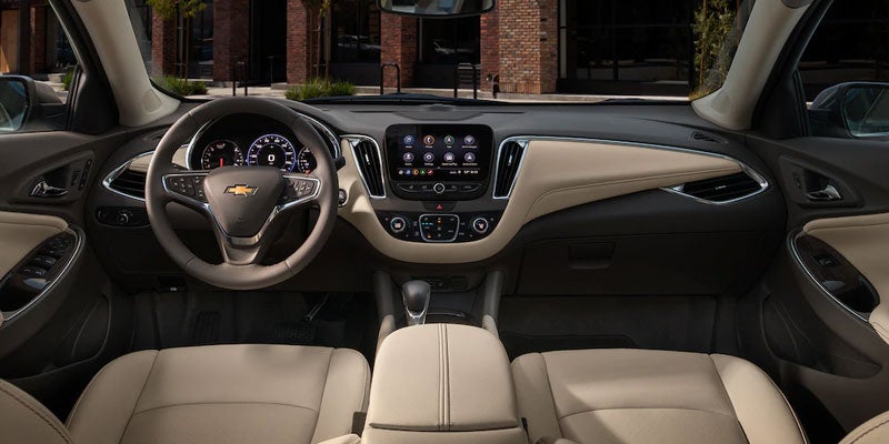 Malibu dashboard infotainment system